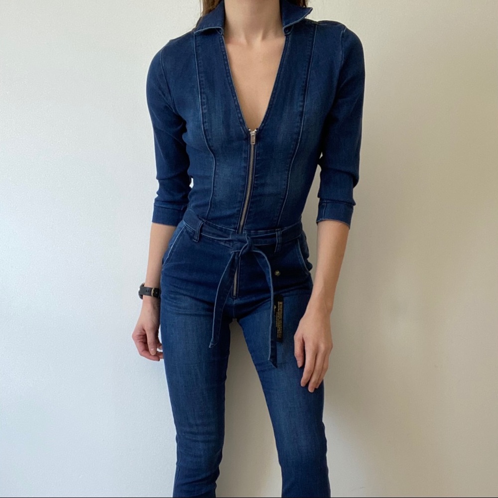 NWT Bebe Long Sleeve Rita Wash Denim Jumpsuit
